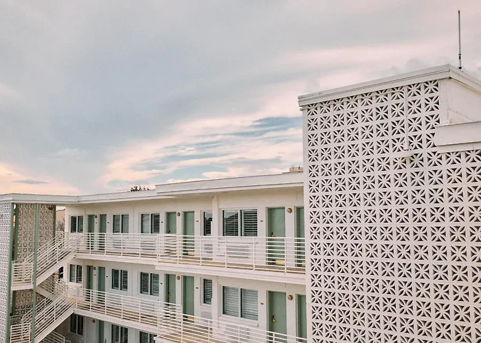 Margot Hotel