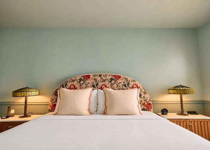Margot Hotel